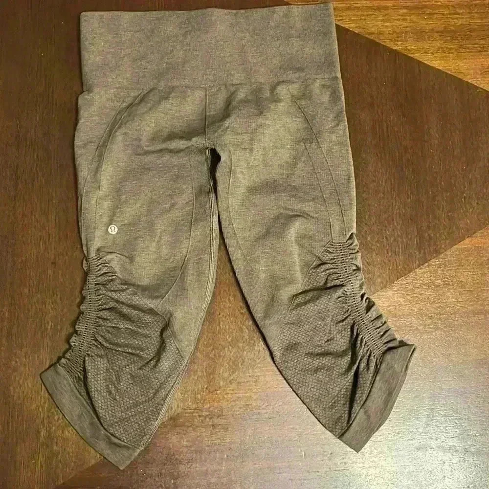 Lululemon crop legging
